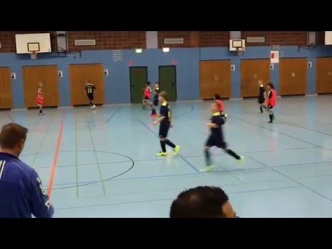 29.12.15 SV Werl-Aspe U10 gegen SG FA Herringhausen / Eickum, Hallenturnier in Heepen, Gruppenspiel