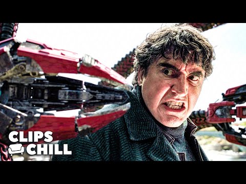 Spider-Man Fights Doctor Octopus On The Highway | Spider-Man: No Way Home