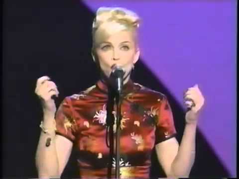 Madonna Take A Bow Live American Music Awards 1995