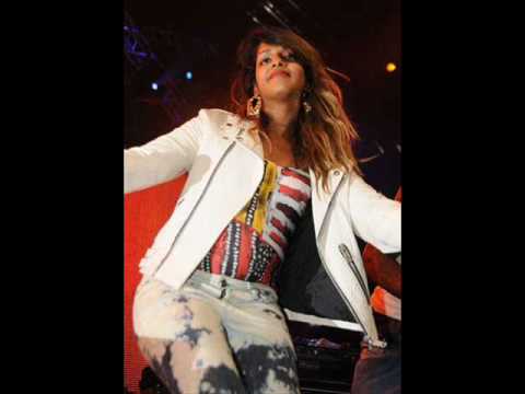 M.I.A. - Mango Pickle Down River ft. Wilcannia Mob w/ lyrics