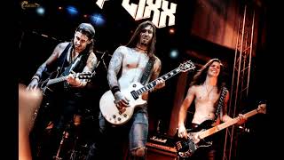 Crazy Lixx - The Witching Hour lyrics (+перевод)