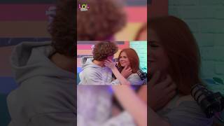 Download lagu It’s Their First Kiss! mp3 Download lagu It’s Their First Kiss! mp3