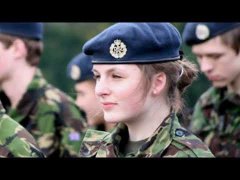 EL CÓNDOR PASA HOMENAJE A TODAS LAS MUJERES MILITARES