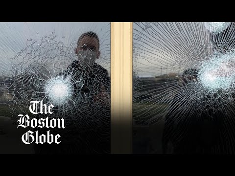 Former Capitol Police officer uses art to tell the story of Jan. 6 insurrection