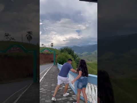 TESTANDO AS EMOÇÕES DA SOFIA KKKK