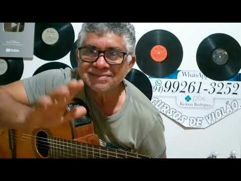 Aqui um show de aula ritmo e colocação dos acordes