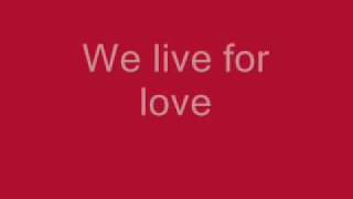 Pat Benatar - We Live For Love lyrics