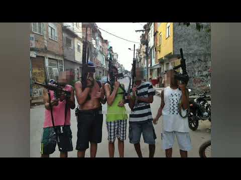 Hoje eu sai com o bonde do CV (proibidão antigo)