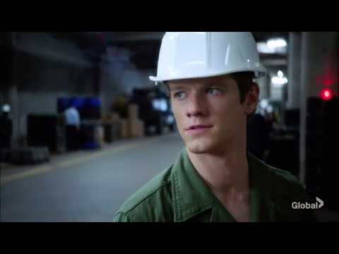 MacGyver (2016) - Leeroy Jenkins Scene