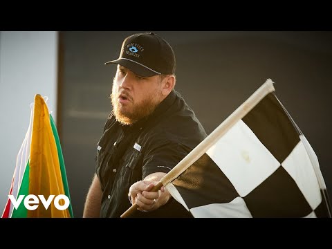 Luke Combs - Back in the Saddle on Spotify Charts