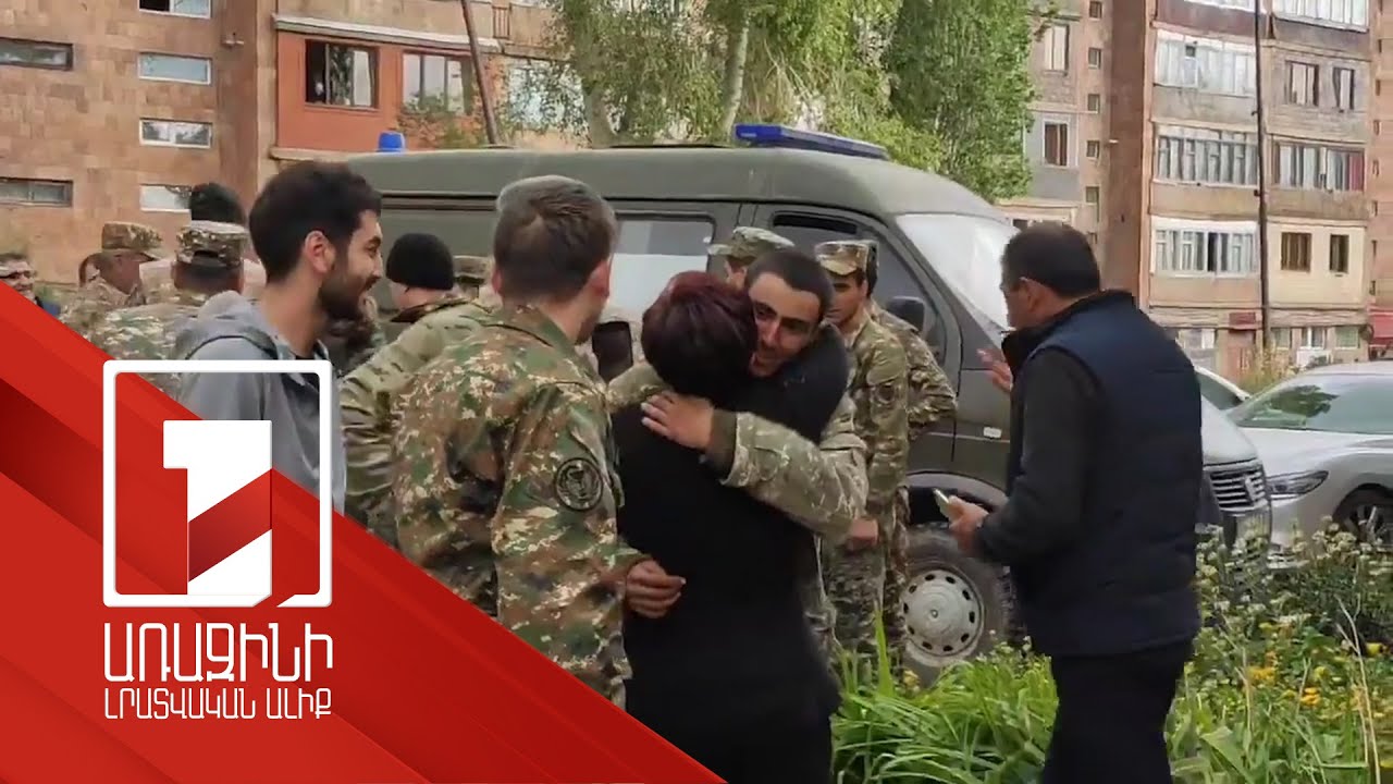 Armenian servicemen besieged for nine days safely return