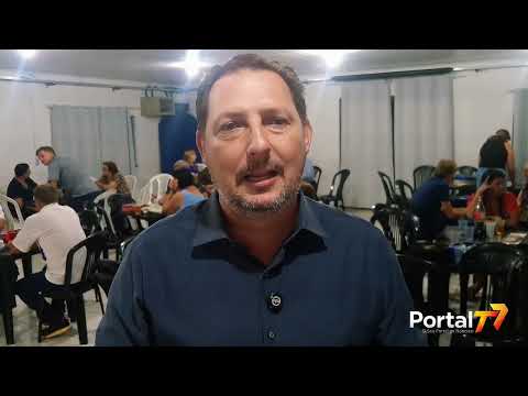 Prefeito participa de assembleia de associação moradores e destaca investimentos e segurança