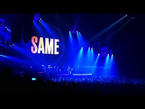 Milk Inc Eclipse @ Sportpaleis (24-9-2010) - Regi feat. Stan Van Samang - Hang On