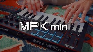 Akai Professional MPK Mini 4 noir - Clavier de contrôle USB-C - Video