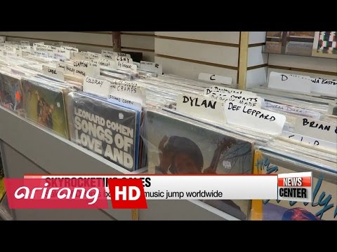 Bob Dylan's Nobel Prize win stirs controversy among critics