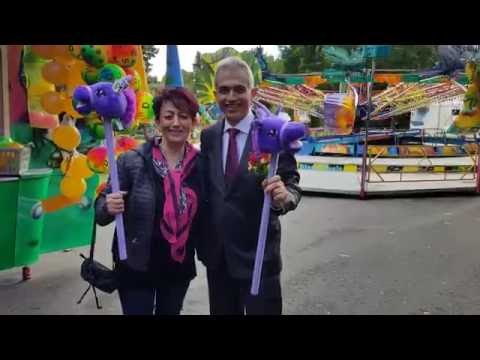 Frankfurter Oberbürgermeister auf der Kerb in Sossenheim