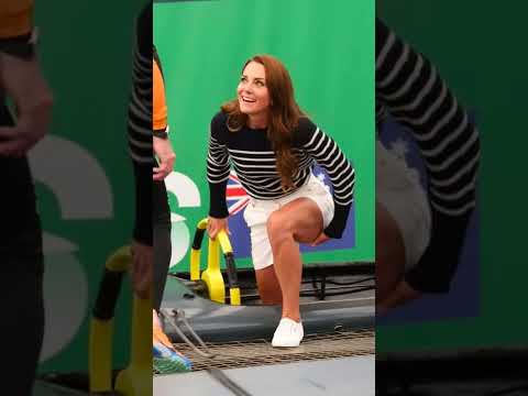Kate Middleton in shorts • Duchess of Cambridge at summer engagement