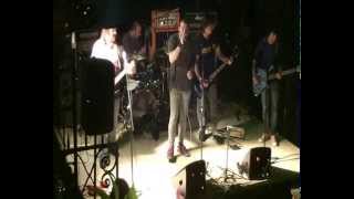 P.K.O. SOCIOS A LA FUERZA LA POLLA RECORDS