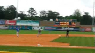 preview picture of video 'SMC wins 2012 NJCAA D1 Baseball Region 10 Tournament'