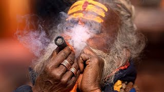 Nepal, rituales de cannabis durante el Shivaratri en Katmandú