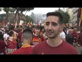 Divoké oslavy v Římě jako průvod AS Řím po vítězství v UEFA Europa Conference League v Římě