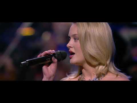 Ella Tiritiello och Zara Larsson - For A Better Day