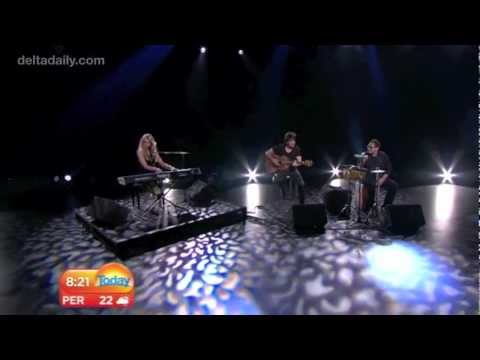 Delta Goodrem - 'Sitting on Top of the World' live on the Today Show + Interview (May 9, 2012)