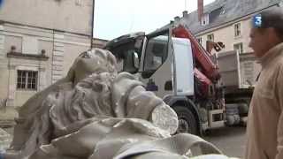 preview picture of video 'La Marie-Madeleine de Blois part se restaurer à Tours'