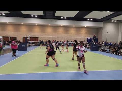 Kroc 16U vs one ohana 16 Adidas set 1