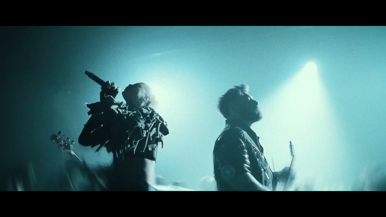 Blood Hυnt (2017) - A Terrifying Tale of Survival