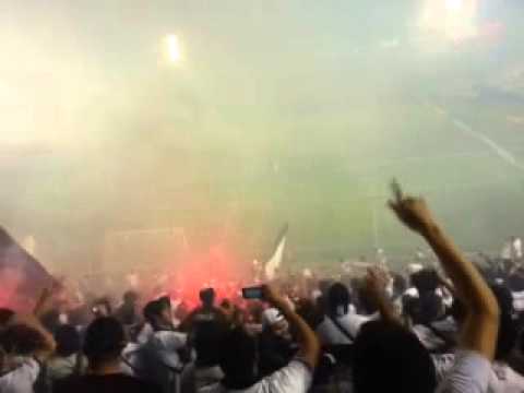 "Recibimiento Olimpia vs U. de Chile 19-02-13" Barra: La Barra 79 • Club: Olimpia