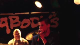 Taproot: &quot;Smile&quot; 1st Song @ Peabody&#39;s ih HD