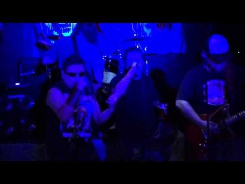 Muerto el Rey - Ocultando (reprise) / Flaco / Macabeo