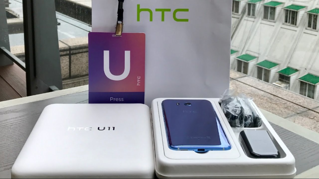 Unboxing: HTC U11 (My First Android Video!)