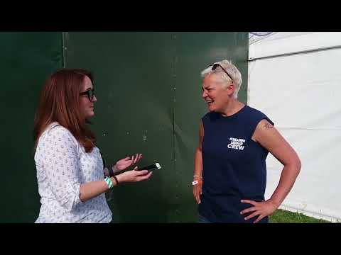 How to Sign BSL Interpreting in BSL