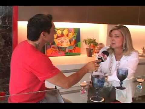 APLAUZZO 4 1 12 2 - CLIVANDA TOMIO - LOOCAU IMOVEIS .wmv