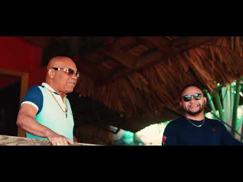 Teodoro Reyes El Diablo Anda Suelto feat  Bienvenido Rodríguez (Video Oficial)