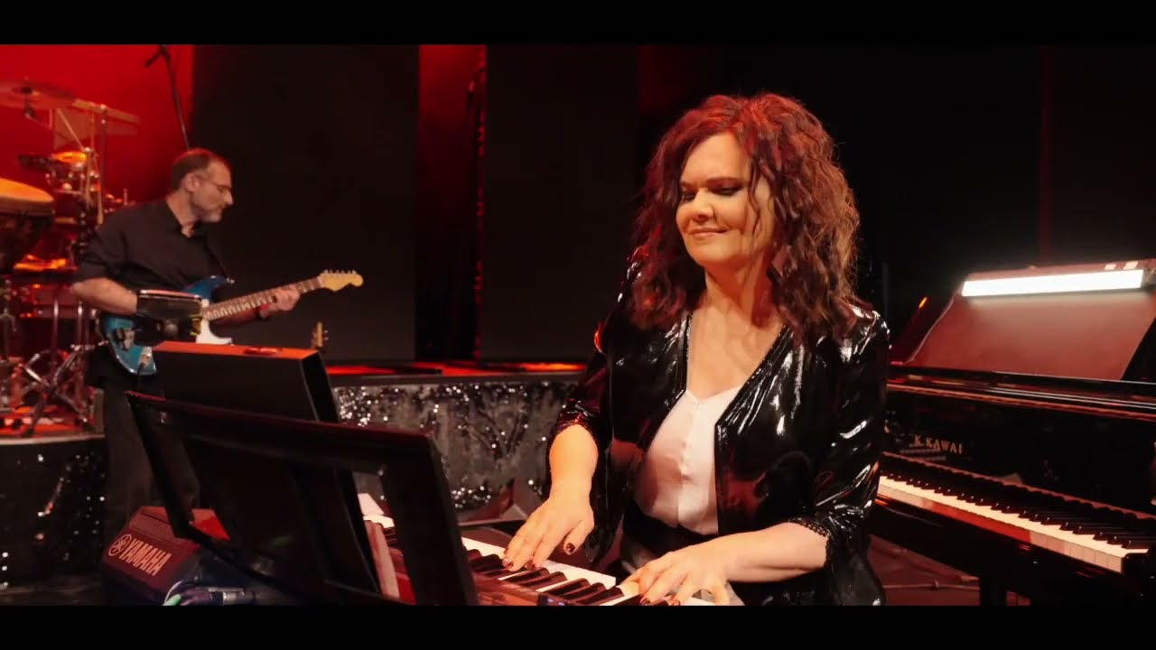 Szentpéteri Csilla & Band MOJITO koncertrészlet