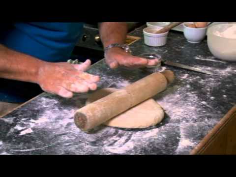 Get Backing BBC Children in Need-Paul Hollywood-Scones.mpg