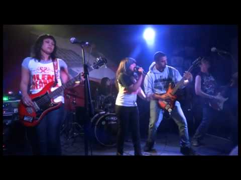 Playing with Reason - Fallback (live at Aandklas) - Silent Sneakers SA Tour