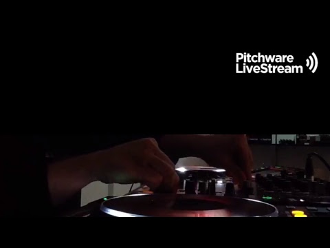 Pitchware Live Presentan Locos ft JAAW