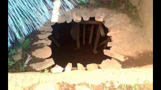 preview picture of video 'Las Ruinas de Tingambato'