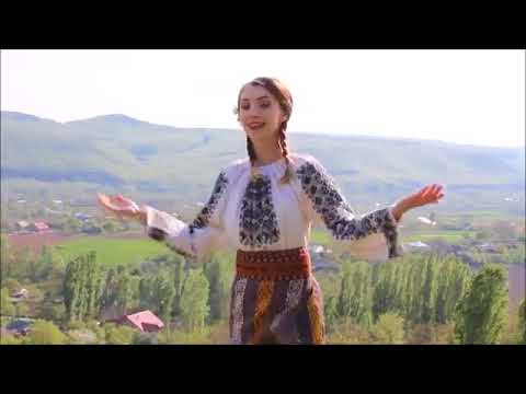 Mădălina Avădănei şi Orchestra "Busuioc moldovenesc" - Am un bade sprâncenat