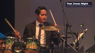 Download lagu Welly Semi The ThomShell Band Light Orchestra With... mp3