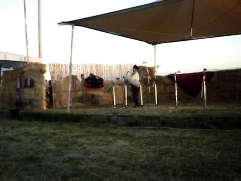 A Dedo playing Gaida