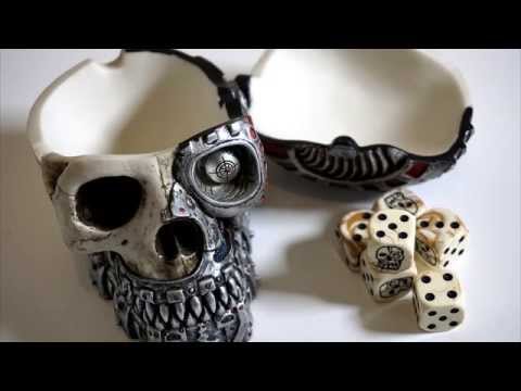 Cybo Skull, dice container by EM4