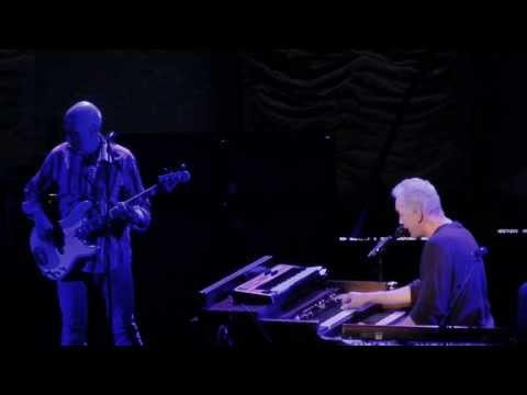 I Got News for You - Mike Finnigan w/ Bonnie Raitt - Long Beach CA - Feb 14, 2013