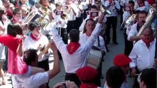 preview picture of video 'Laguardia-Álava-España-Comienzo de las Fiestas-2012'