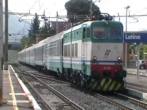 E656.025 in partenza con l' ICN 1960 Siracusa/Palermo Centrale- Roma Termini