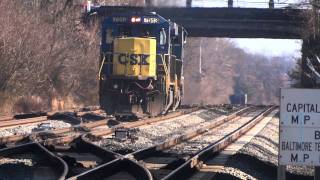 preview picture of video 'CSX Light Engine Move Thru St. Denis'